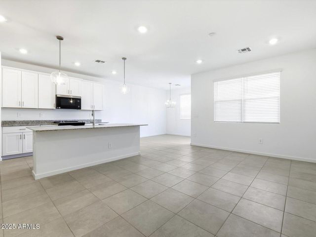 24622 W GROVE Street, Buckeye, AZ 85326