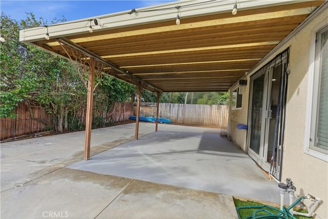 15 Naomi, Redlands, CA 92374