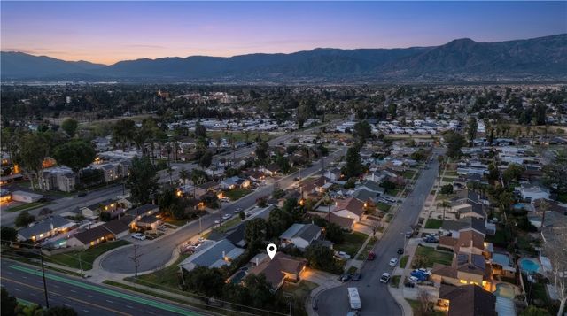 15 Naomi, Redlands, CA 92374