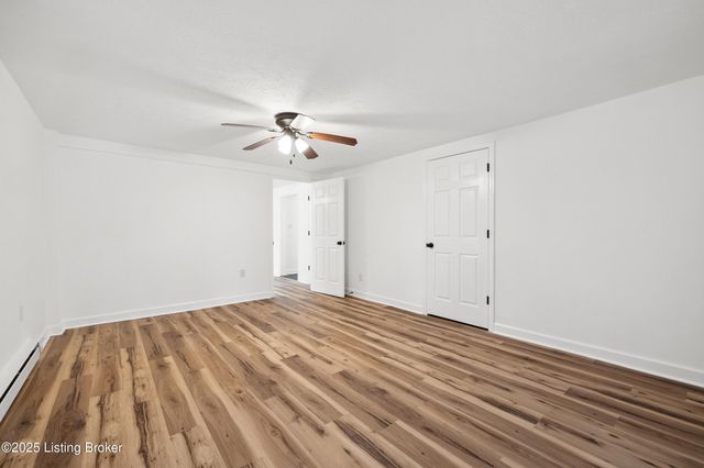 270 River Valley Rd, Frankfort, KY 40601