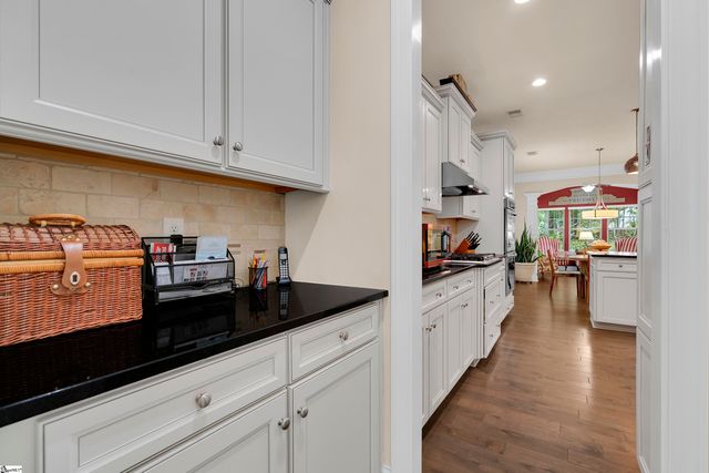 3 Morton Grove Lane, Simpsonville, SC 29681