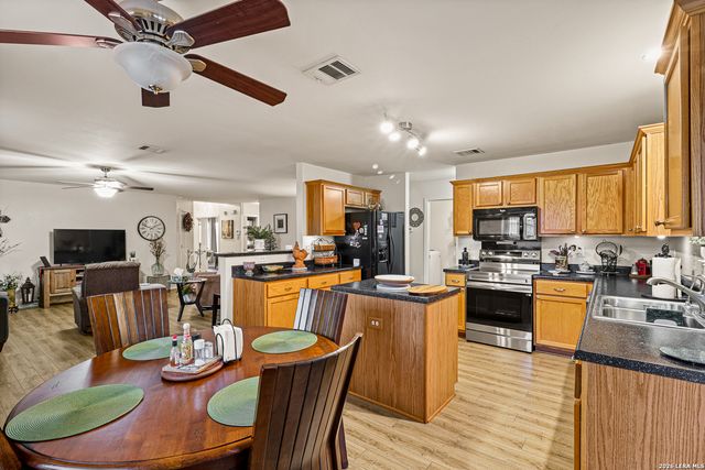 543 Rattler, San Antonio, TX 78251