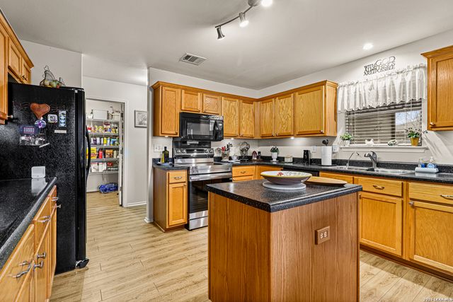 543 Rattler, San Antonio, TX 78251