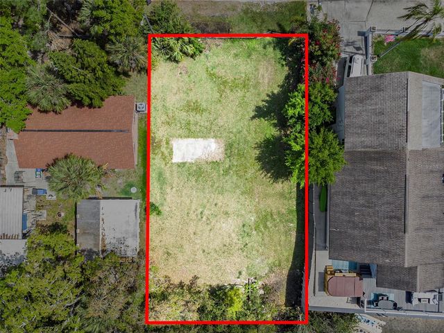 7406 BAY DRIVE, Tampa, FL 33635