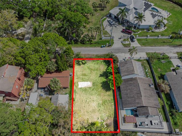 7406 BAY DRIVE, Tampa, FL 33635