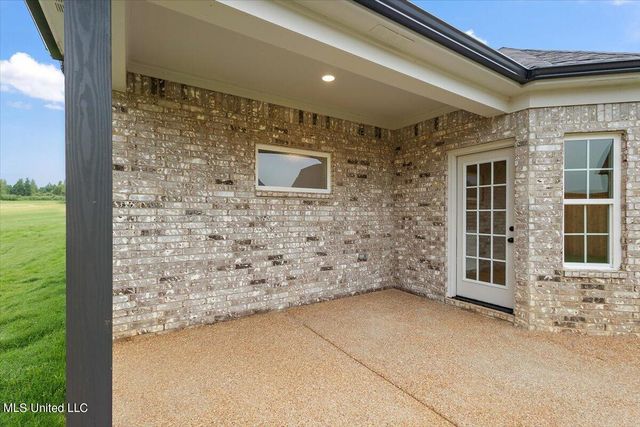 6510 Benjamin Cove, Walls, MS 38680