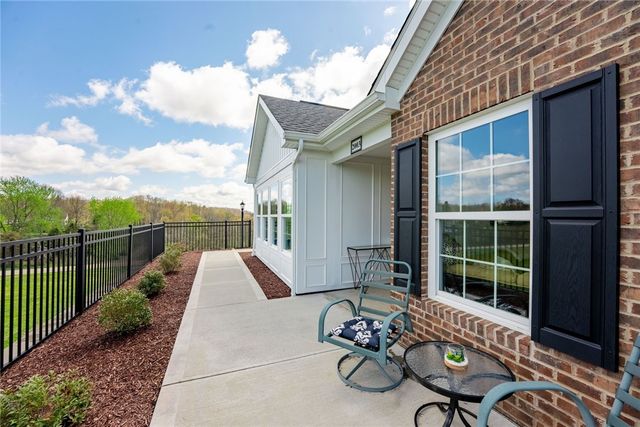 2003 South Links Avenue, Center Twp, PA 16001