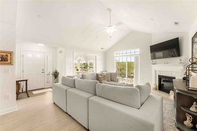 2003 South Links Avenue, Center Twp, PA 16001