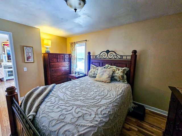 718 Azalea, Walterboro, SC 29488