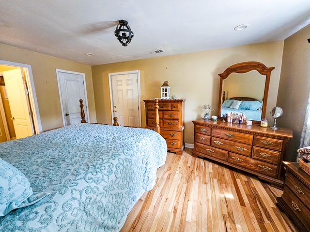 718 Azalea, Walterboro, SC 29488