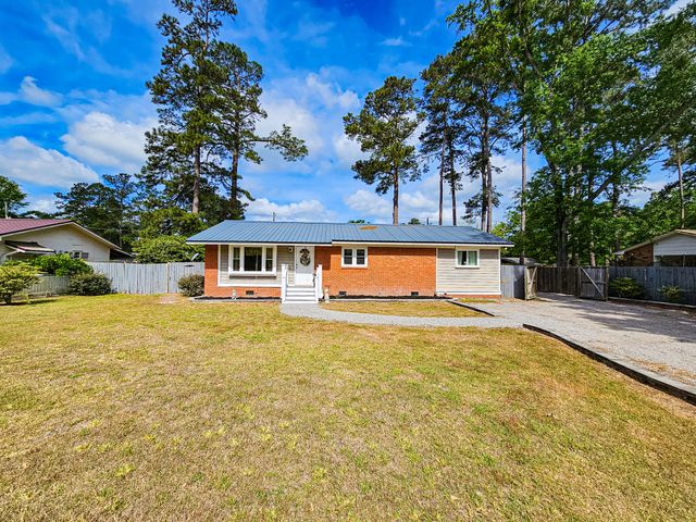 718 Azalea, Walterboro, SC 29488