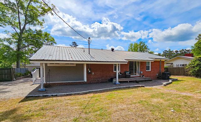 718 Azalea, Walterboro, SC 29488