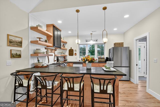 6010 Hwy 2, Epworth, GA 30541