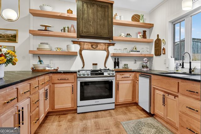 6010 Hwy 2, Epworth, GA 30541