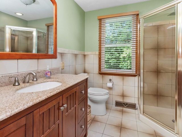 137 Harrington Road, Waltham, MA 02452