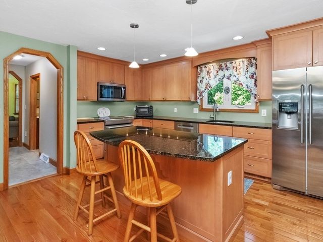 137 Harrington Road, Waltham, MA 02452