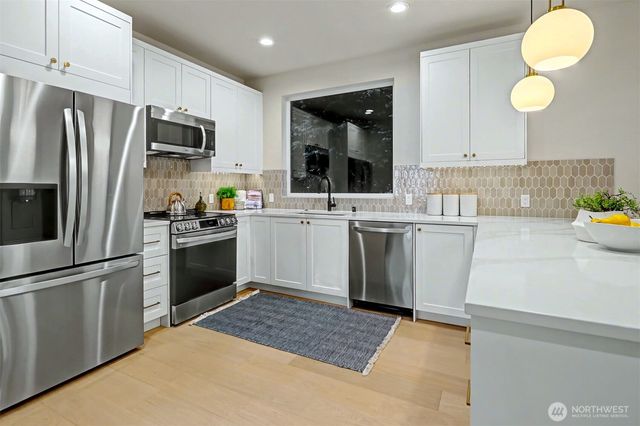 11219 NE 95th Street, Kirkland, WA 98033
