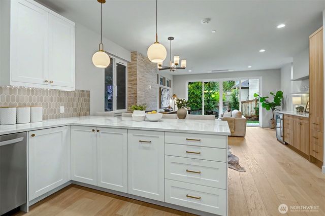 11219 NE 95th Street, Kirkland, WA 98033