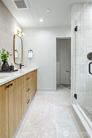 11219 NE 95th Street, Kirkland, WA 98033