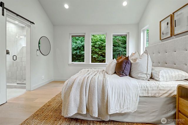 11219 NE 95th Street, Kirkland, WA 98033