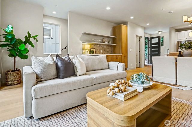11219 NE 95th Street, Kirkland, WA 98033