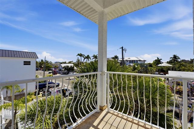 418 PINE AVENUE, Anna Maria, FL 34216