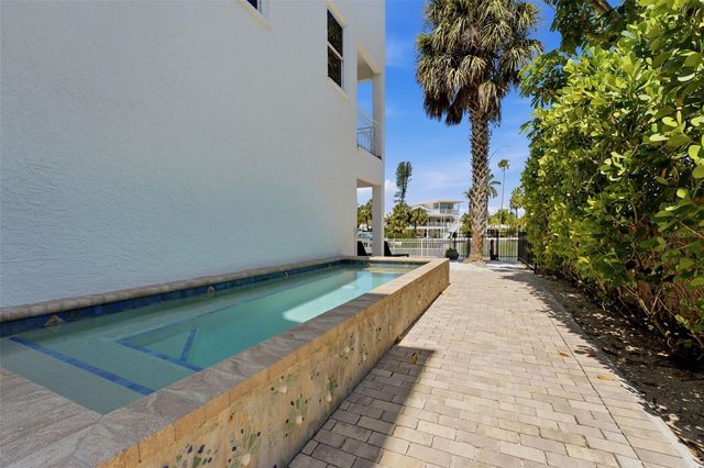 418 PINE AVENUE, Anna Maria, FL 34216