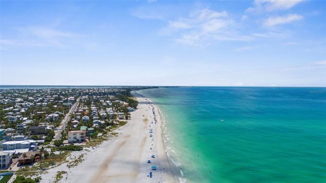 418 PINE AVENUE, Anna Maria, FL 34216