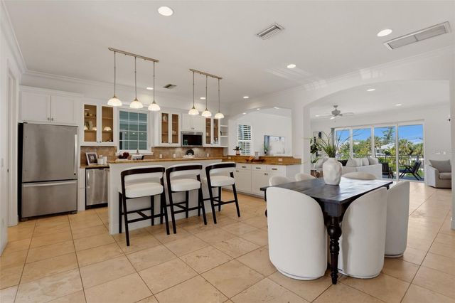 418 PINE AVENUE, Anna Maria, FL 34216
