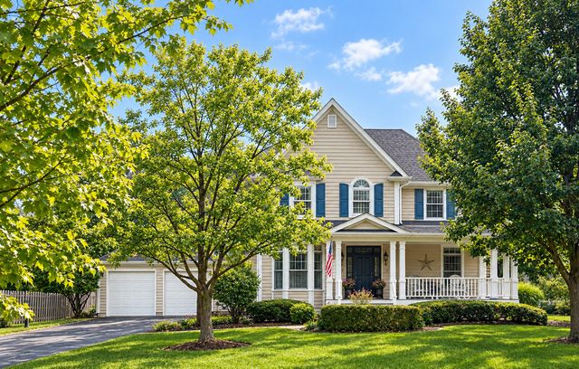 629 West Lane, Geneva, IL 60134
