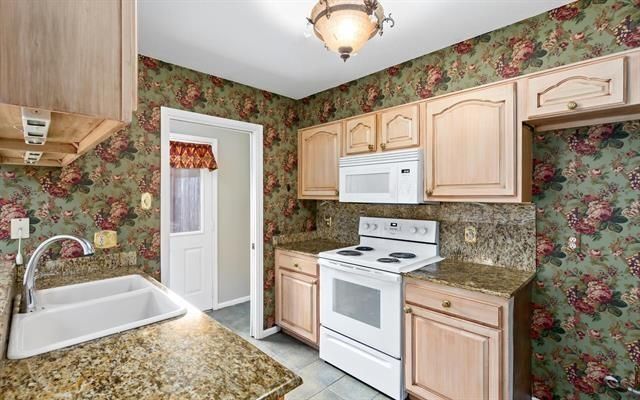 1162 Green Meadow Street, Beaumont, TX 77706