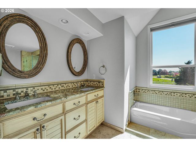 3608 Nw 157TH Cir, Vancouver, WA 98685
