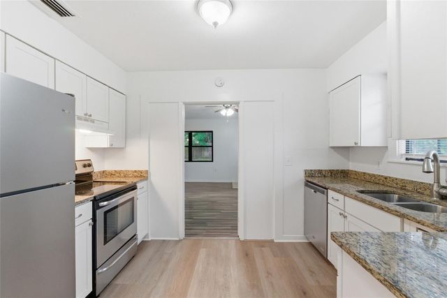 2206 PAGE AVENUE, Orlando, FL 32806