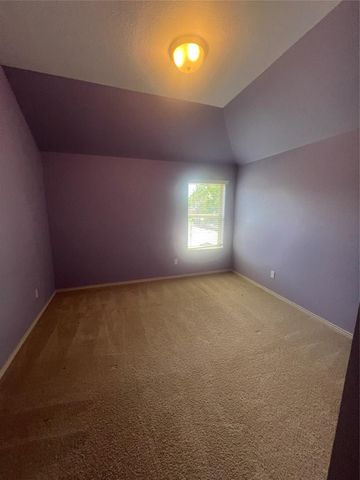 2911 Meadows Pond Lane, Pearland, TX 77584
