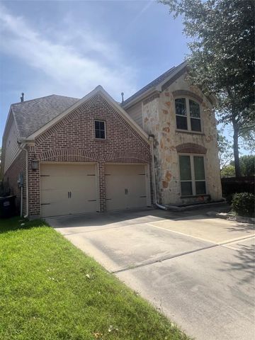 2911 Meadows Pond Lane, Pearland, TX 77584
