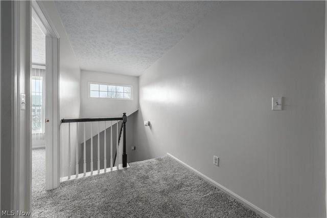 33136 Fairport Drive, Avon Lake, OH 44012