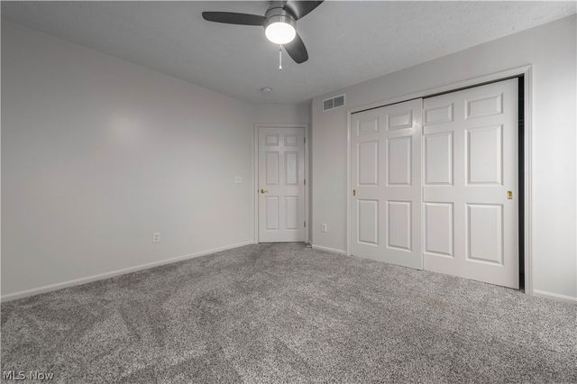 33136 Fairport Drive, Avon Lake, OH 44012