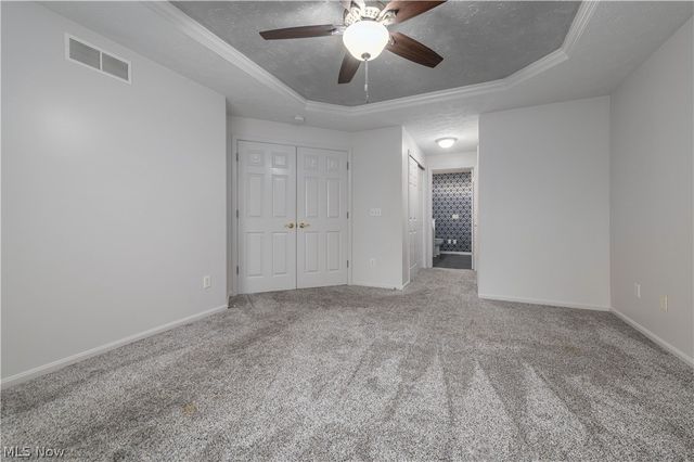 33136 Fairport Drive, Avon Lake, OH 44012