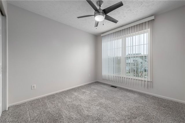 33136 Fairport Drive, Avon Lake, OH 44012