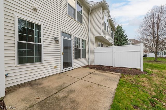 33136 Fairport Drive, Avon Lake, OH 44012