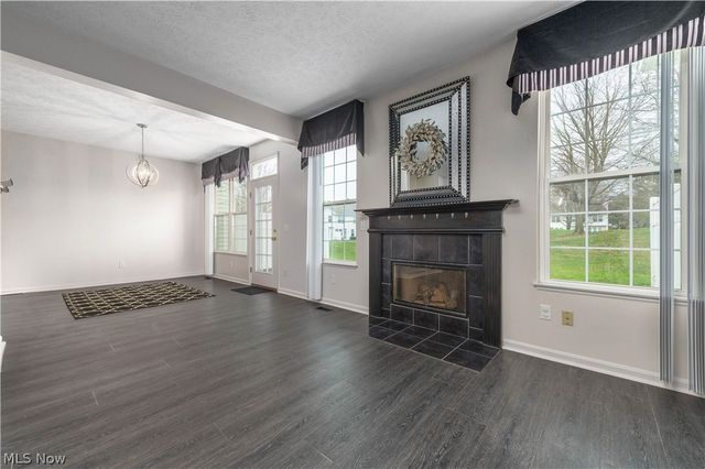 33136 Fairport Drive, Avon Lake, OH 44012