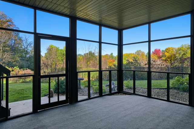 6739 Yellowstone Lane N, Maple Grove, MN 55311