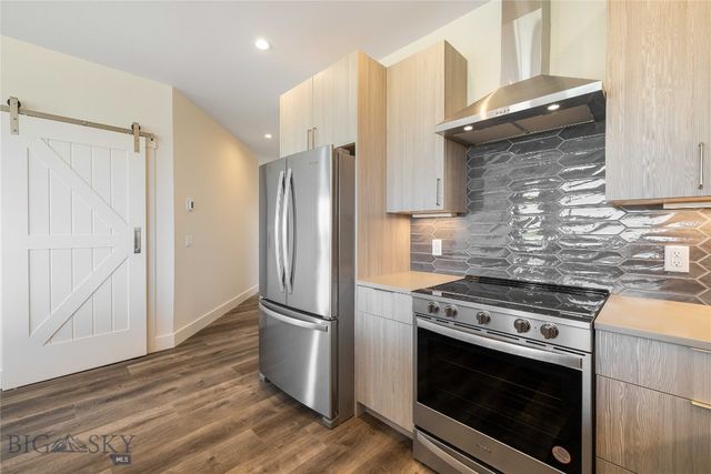 450 Loomis Way A, Ennis, MT 59729