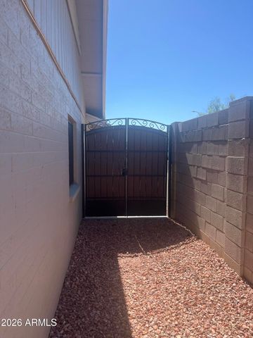 6502 W MERCER Lane, Glendale, AZ 85304