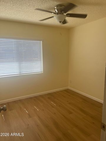 6502 W MERCER Lane, Glendale, AZ 85304