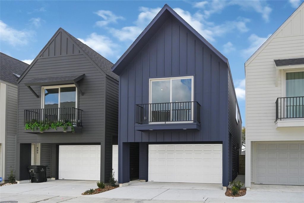 409 Alvia Run Lane, Houston, TX 77018