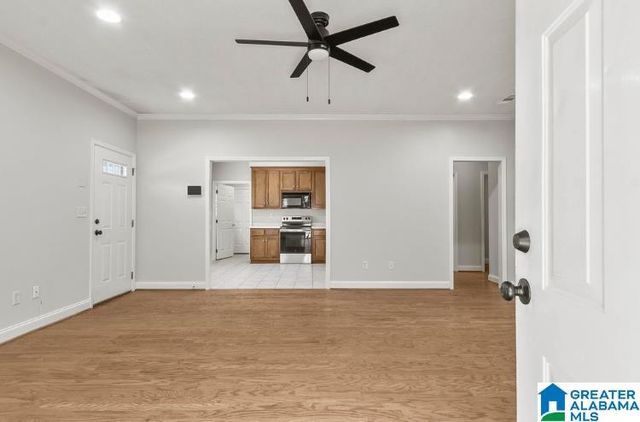 1514 26TH AVENUE E, Tuscaloosa, AL 35404