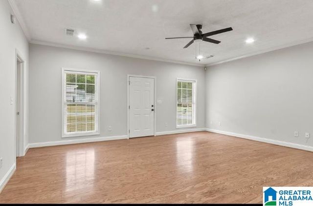 1514 26TH AVENUE E, Tuscaloosa, AL 35404