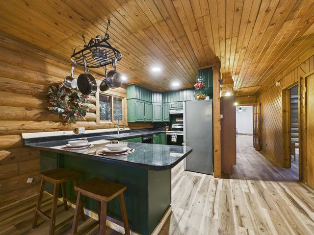 2313 Hickey Way, Colville, WA 99114