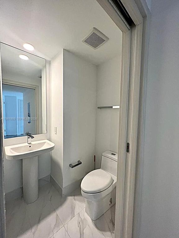 Image 17 of property listing at 801 S Miami Ave 1203, Miami, FL 33130